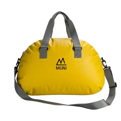 Are waterpoof duffel bags waterproof or water - resistant?